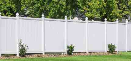 Which Fence Is Cheaper to Install